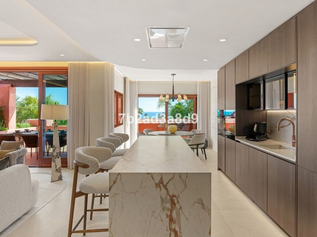 Penthouse in New Golden Mile