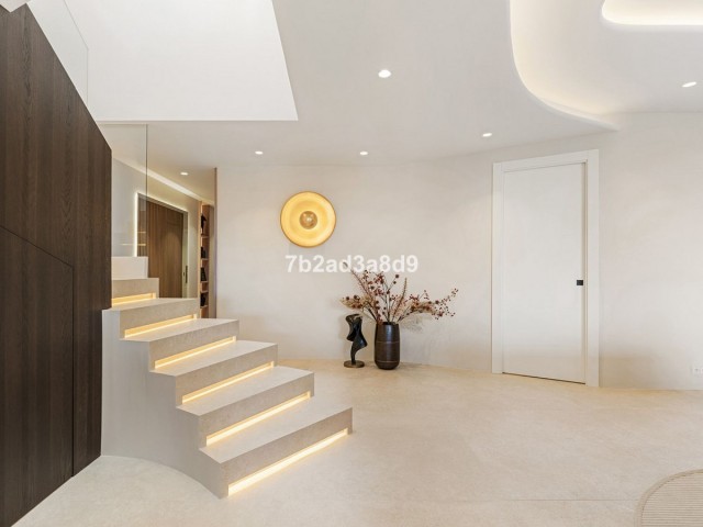 Penthouse in New Golden Mile