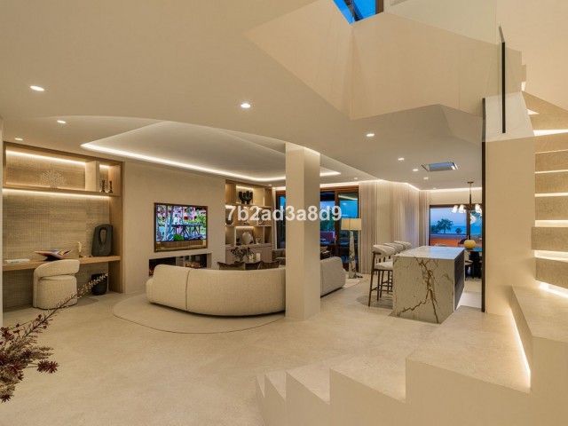 Penthouse in New Golden Mile