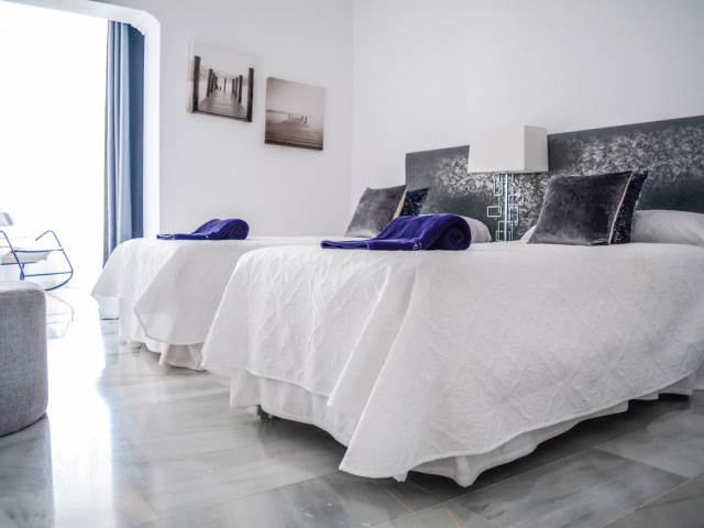 2 Bedrooms Apartment in Puerto Banús