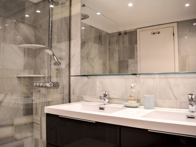 2 Bedrooms Apartment in Puerto Banús