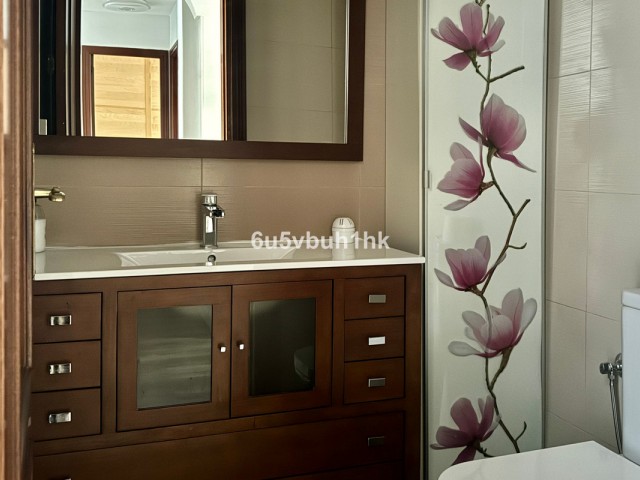 Appartement avec 3 Chambres  à Málaga