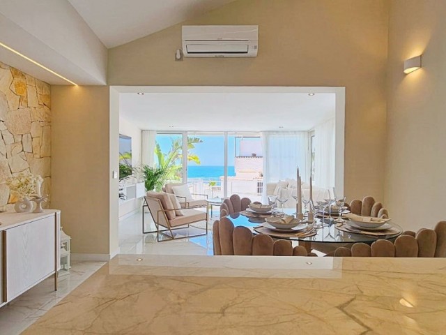 3 Bedrooms Villa in Estepona