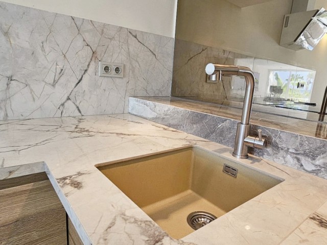 3 Bedrooms Villa in Estepona