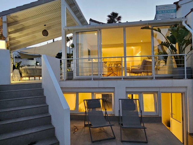 3 Bedrooms Villa in Estepona