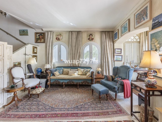 2 Bedrooms Townhouse in Benahavís