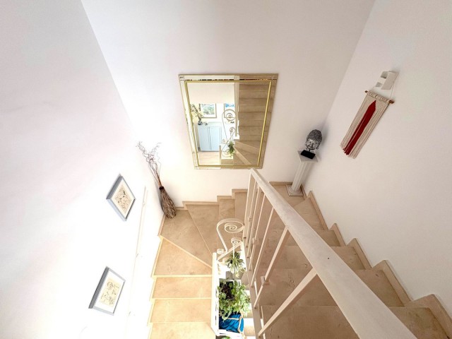 3 Bedrooms Villa in Mijas