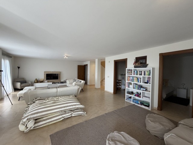 4 Schlafzimmer Villa in Benahavís