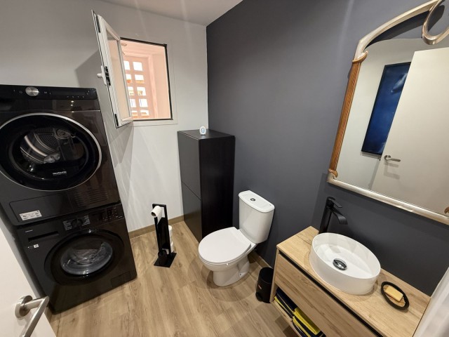 2 Bedrooms Apartment in Elviria