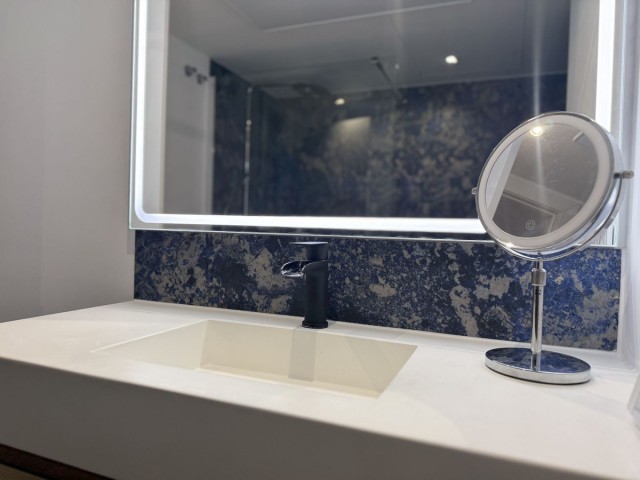 2 Bedrooms Apartment in Elviria