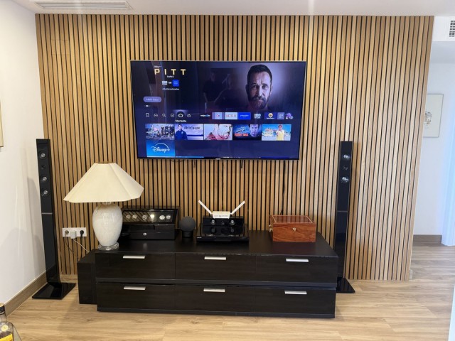 2 Bedrooms Apartment in Elviria