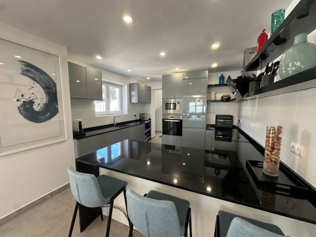 4 Bedrooms Villa in Benalmadena