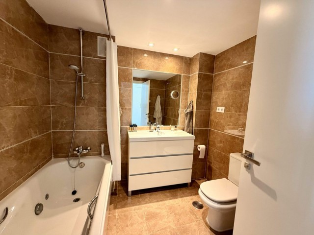 3 Bedrooms Apartment in Benahavís