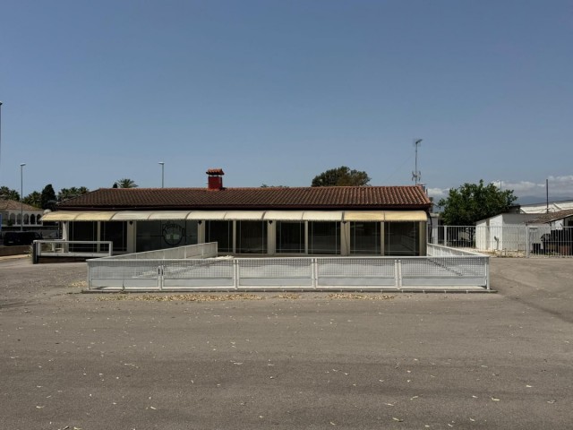 Commercial in Puerto Banús