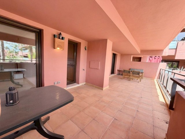 Appartement avec 2 Chambres  à Estepona