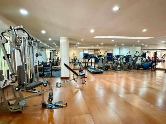 Appartement avec 2 Chambres  à Estepona