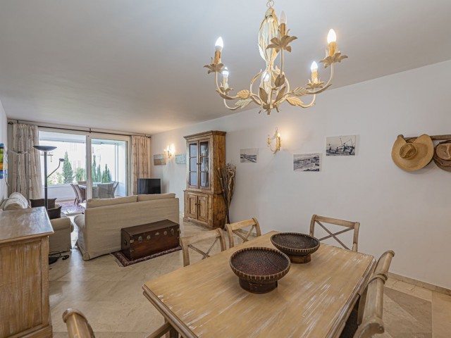 Leilighet, Costalita, R5364136