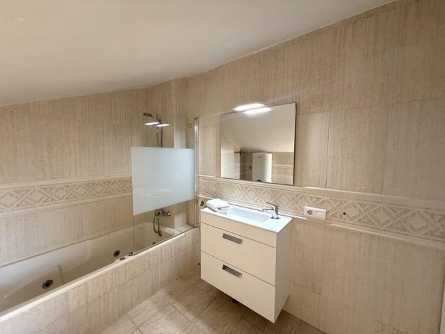 3 Bedrooms Apartment in Benalmadena Costa