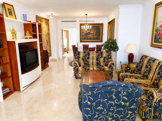 3 Bedrooms Apartment in Marbella