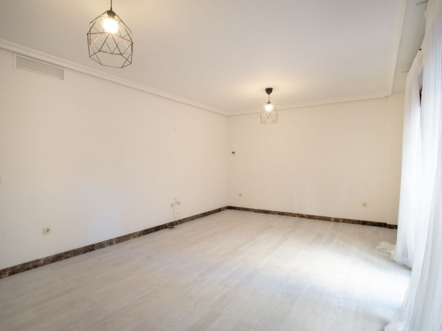 2 Bedrooms Apartment in Benalmadena