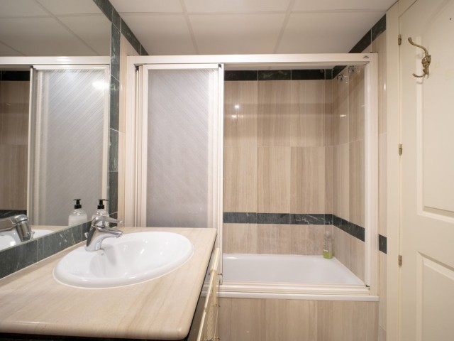 2 Bedrooms Apartment in Benalmadena