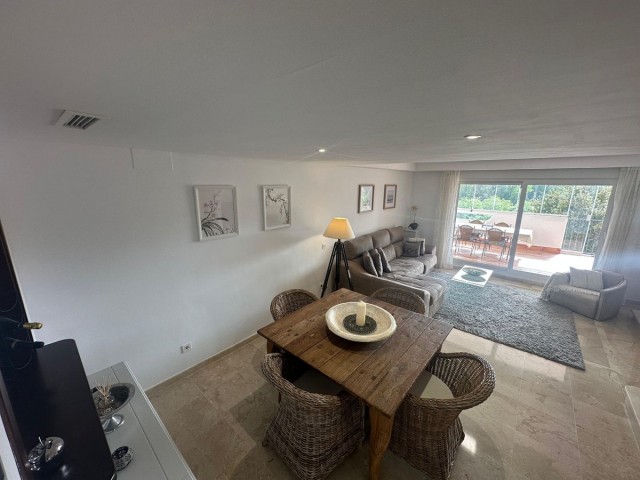 Townhouse, Cabopino, R5365018