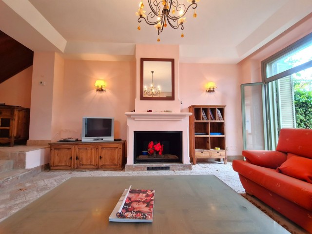 3 Bedrooms Townhouse in Sotogrande
