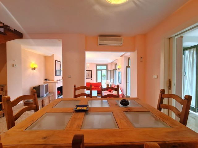 3 Bedrooms Townhouse in Sotogrande