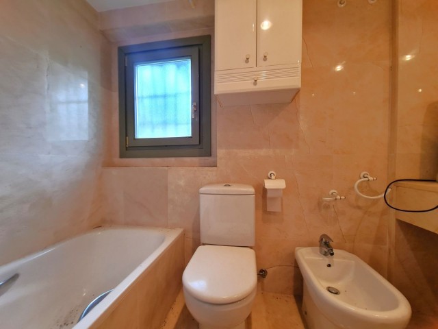 3 Bedrooms Townhouse in Sotogrande