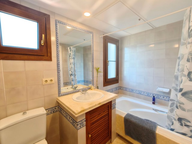 3 Slaapkamer Rijtjeshuis in La Alcaidesa