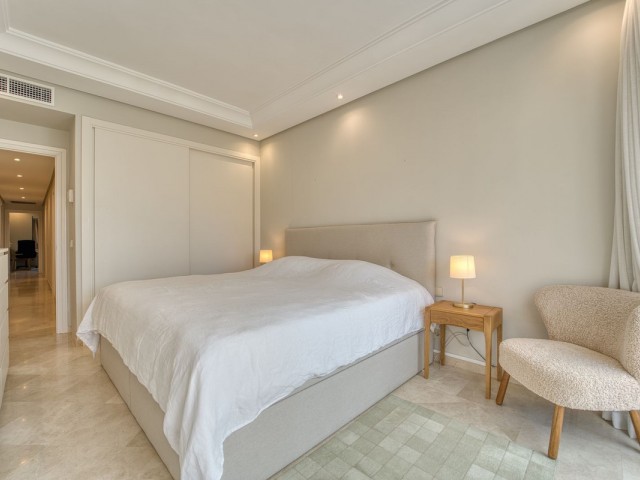 3 Bedrooms Apartment in Puerto Banús
