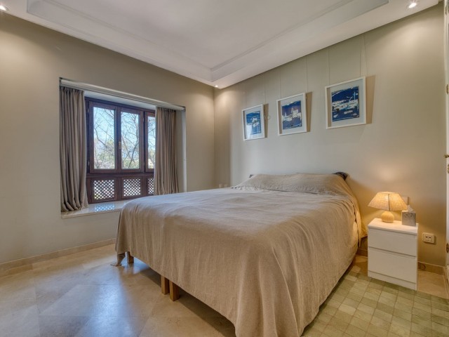3 Bedrooms Apartment in Puerto Banús