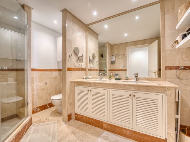 3 Bedrooms Apartment in Puerto Banús