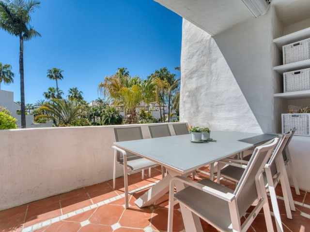 3 Bedrooms Apartment in Puerto Banús