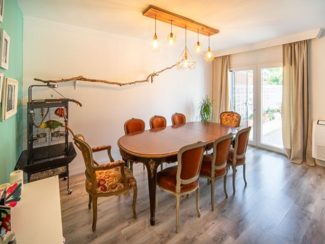 4 Schlafzimmer Reihenhaus in Atalaya