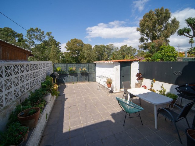 Maison mitoyenne avec 4 Chambres  à Atalaya
