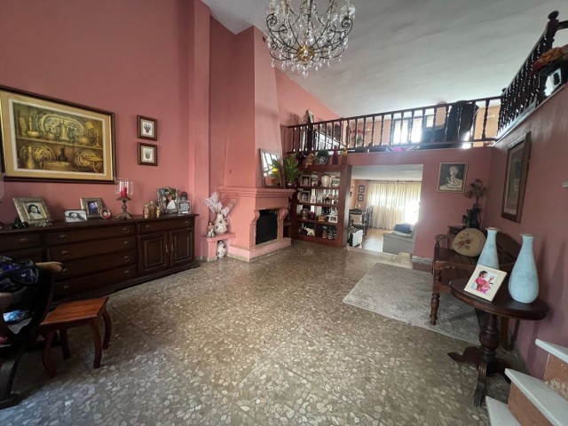 Villa, Estepona