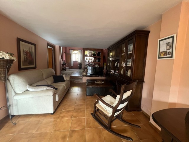 6 Schlafzimmer Villa in Estepona