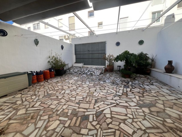 6 Schlafzimmer Villa in Estepona