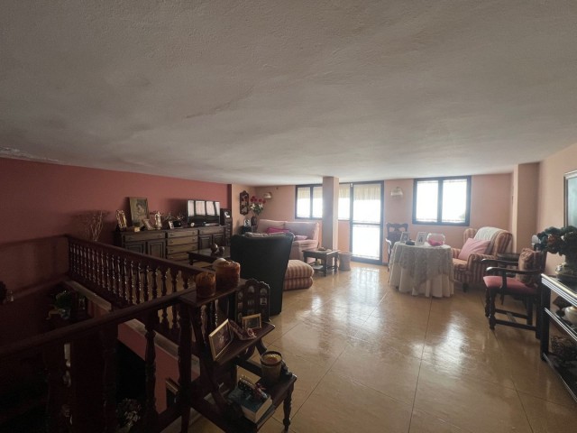 6 Schlafzimmer Villa in Estepona
