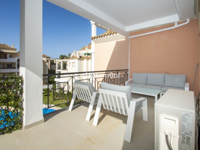 2 Bedrooms Apartment in Nueva Andalucía