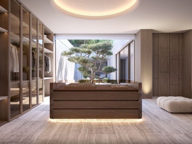 8 Bedrooms Villa in Sotogrande