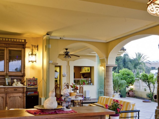 6 Bedrooms Villa in Nueva Andalucía