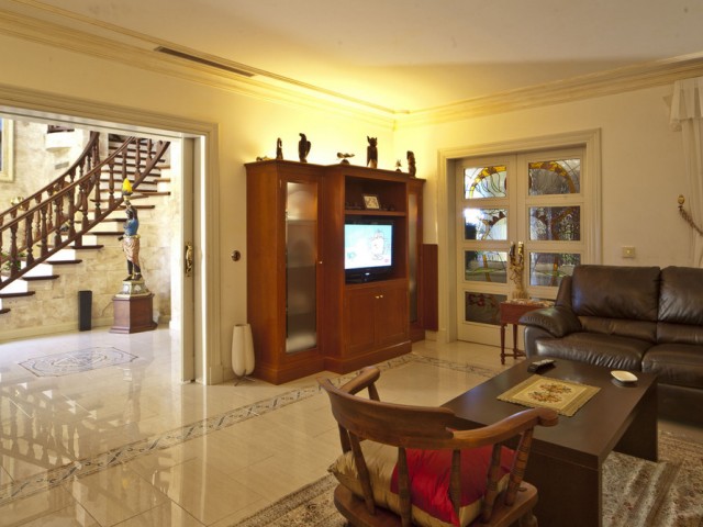 6 Bedrooms Villa in Nueva Andalucía