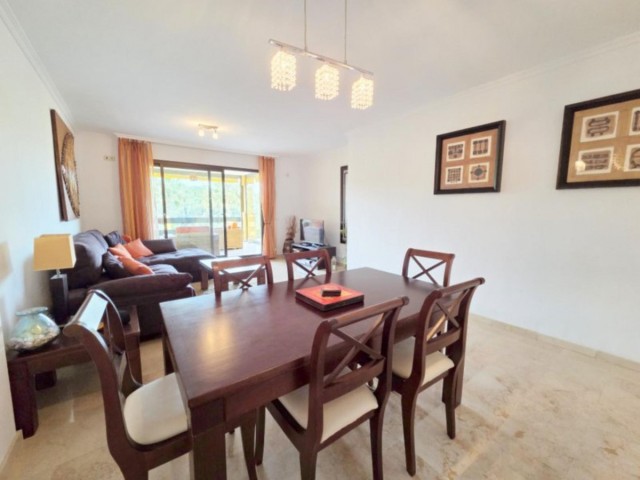 Apartment, Casares, R5365747