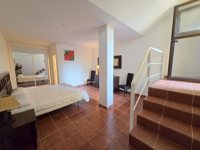 3 Bedrooms Apartment in Casares