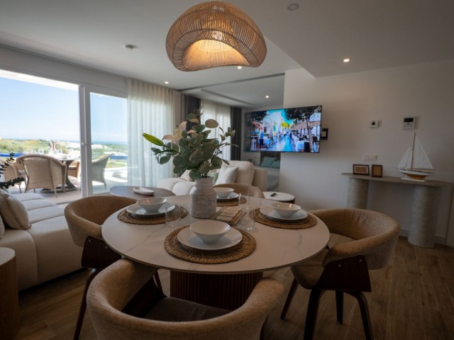 2 Bedrooms Apartment in Estepona