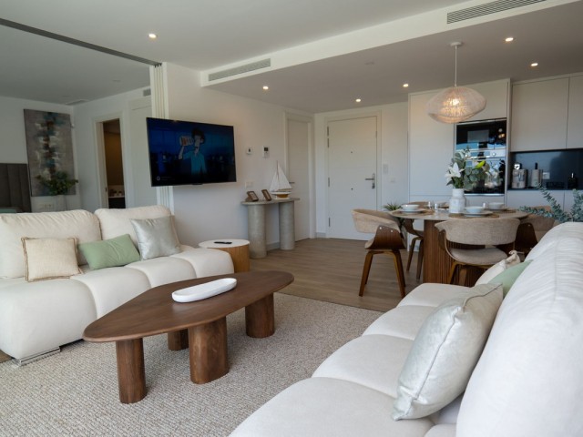 2 Bedrooms Apartment in Estepona