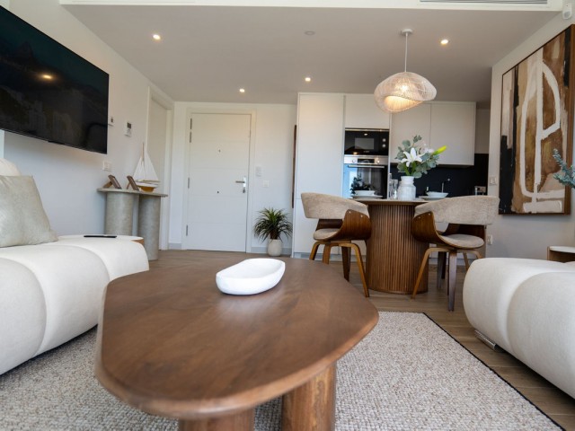 2 Bedrooms Apartment in Estepona