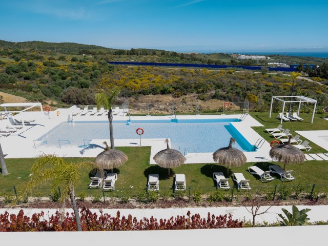 2 Bedrooms Apartment in Estepona